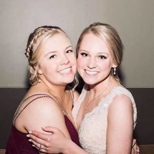 Meet your Posher, Stefanie